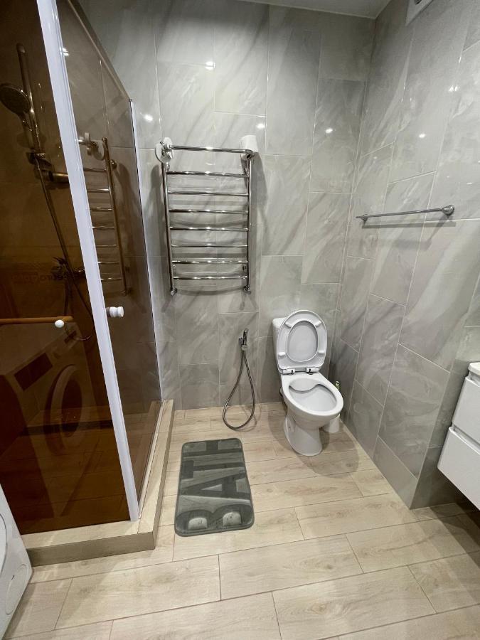Апартаменти В Новобудові Авалон Зелена Lviv Exterior photo