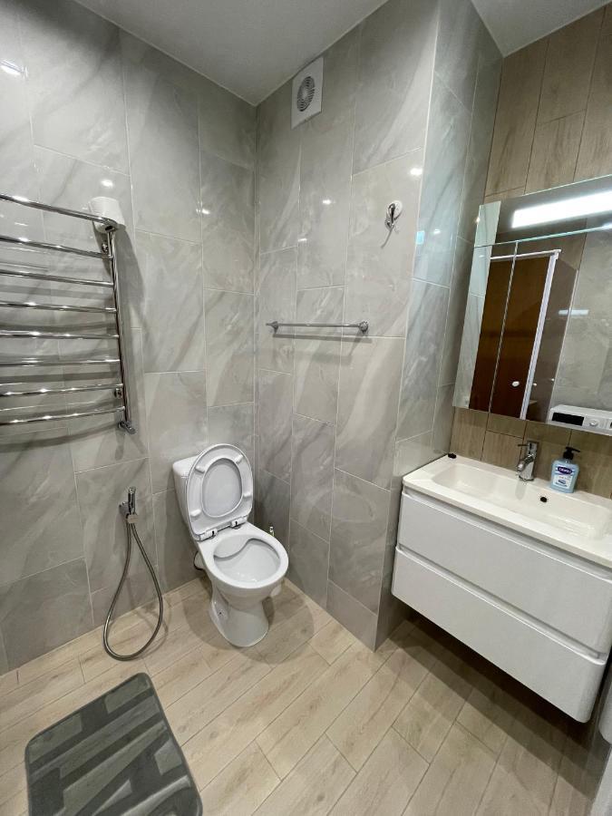 Апартаменти В Новобудові Авалон Зелена Lviv Exterior photo