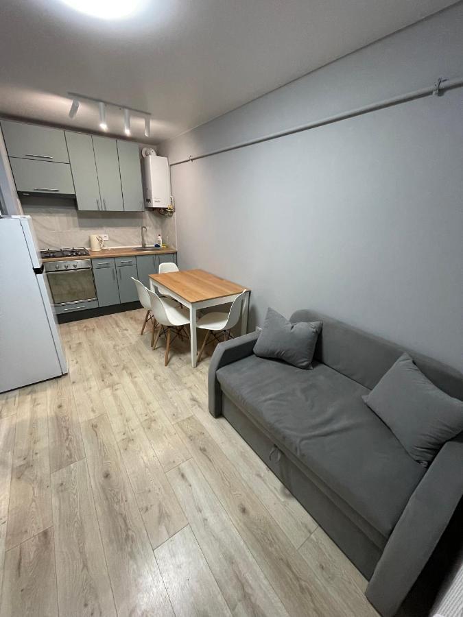 Апартаменти В Новобудові Авалон Зелена Lviv Exterior photo