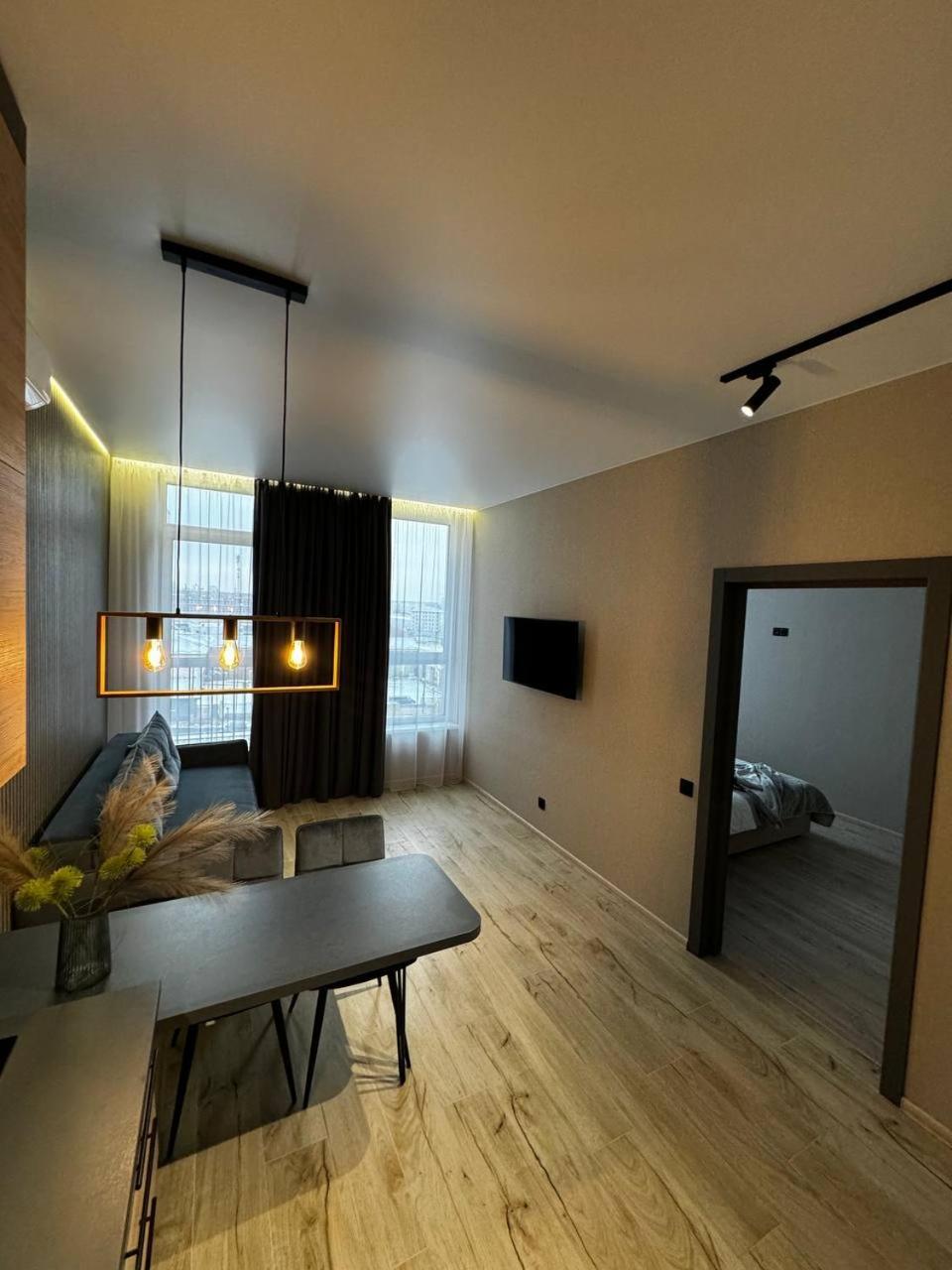 Апартаменти В Новобудові Авалон Зелена Lviv Exterior photo